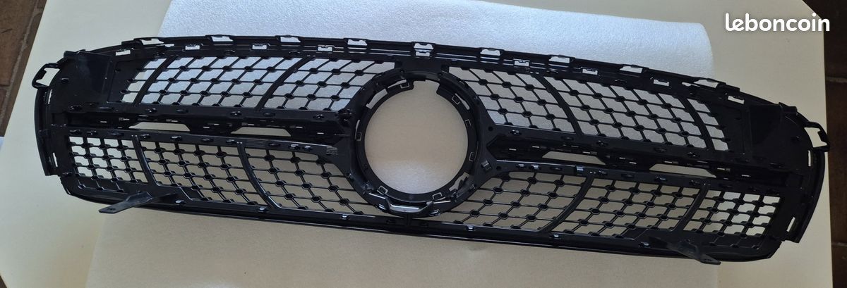 NEUVE Calandre Origine AMG Mercedes GLC A2538809504 (image 2)