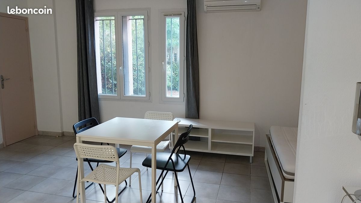 Appartement 1 pièce 35 m² · au Beausset · 35 m² · 650 €/mois