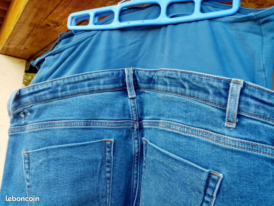 Short jeans de grossesse T 44 (image 2)