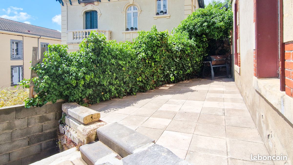 Appartement 3 pièces 60 m² · à Châtel-Guyon · 60 m² · 590 €/mois
