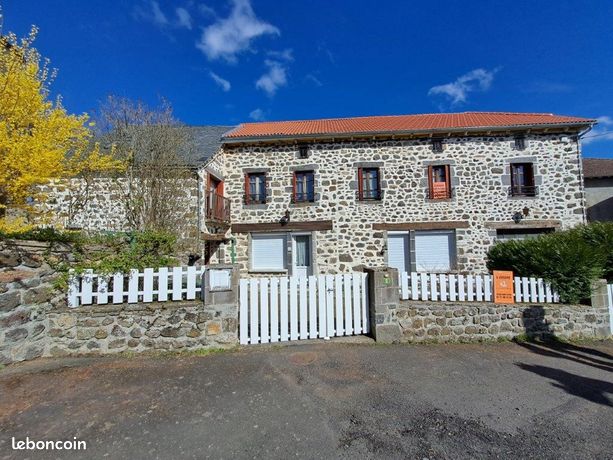 Maison 11 pièces 200 m²