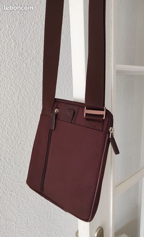 Sac bandoulière Piquadro pour homme - Jamais utilisé (image 2)