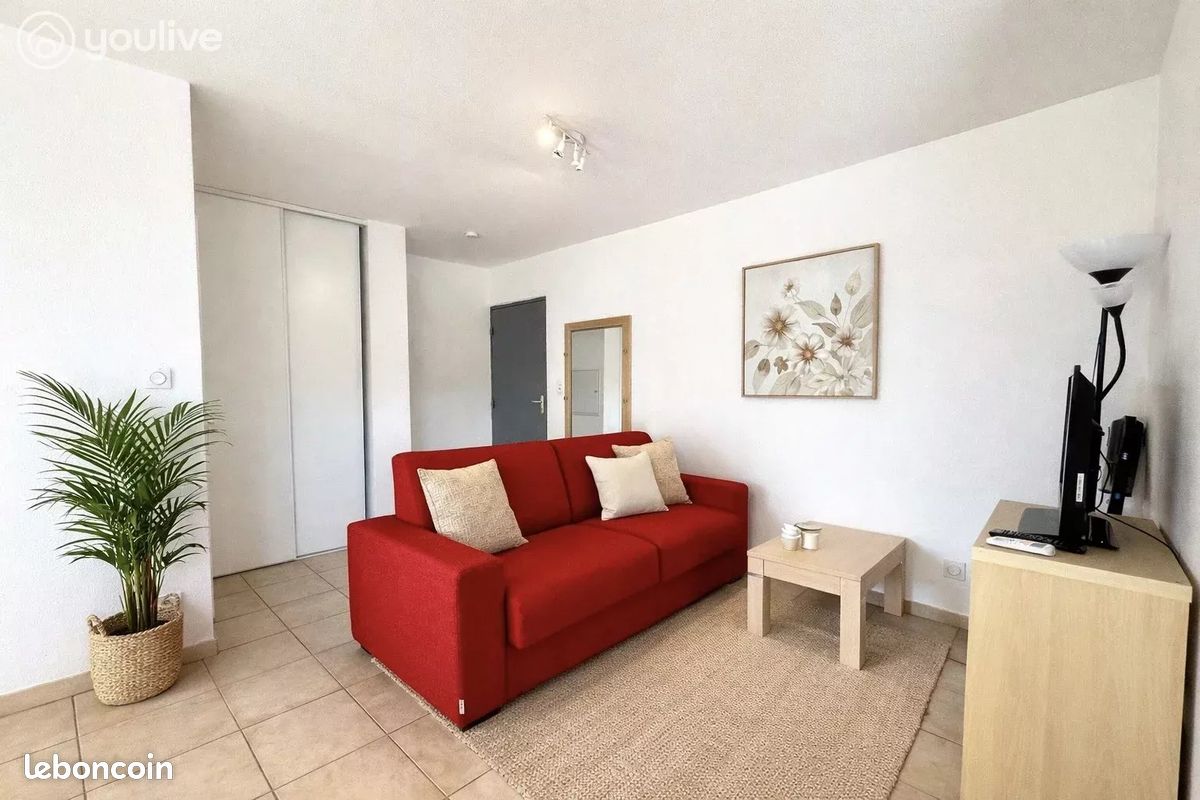 Appartement 2 pièces 46 m² · à Magny-les-Hameaux · 46 m² · 129 000 €