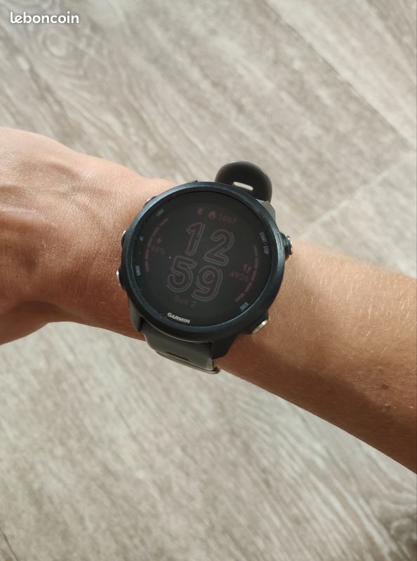 Montre Garmin Forerunner 245 noire (image 3)