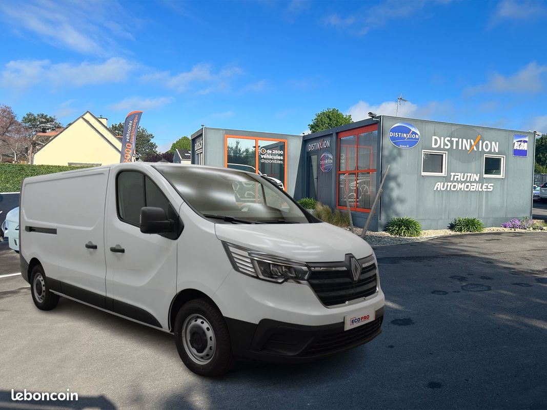 Renault Trafic Van L2H1 Advance 3T Blue dCi 150 Auto - Leasing (image 3)