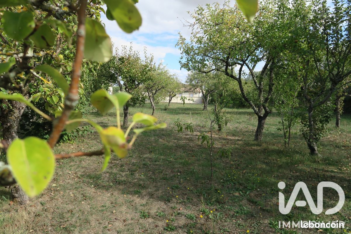 Terrain 938 m² · à Chauvigny · 938 m² · 39 000 €