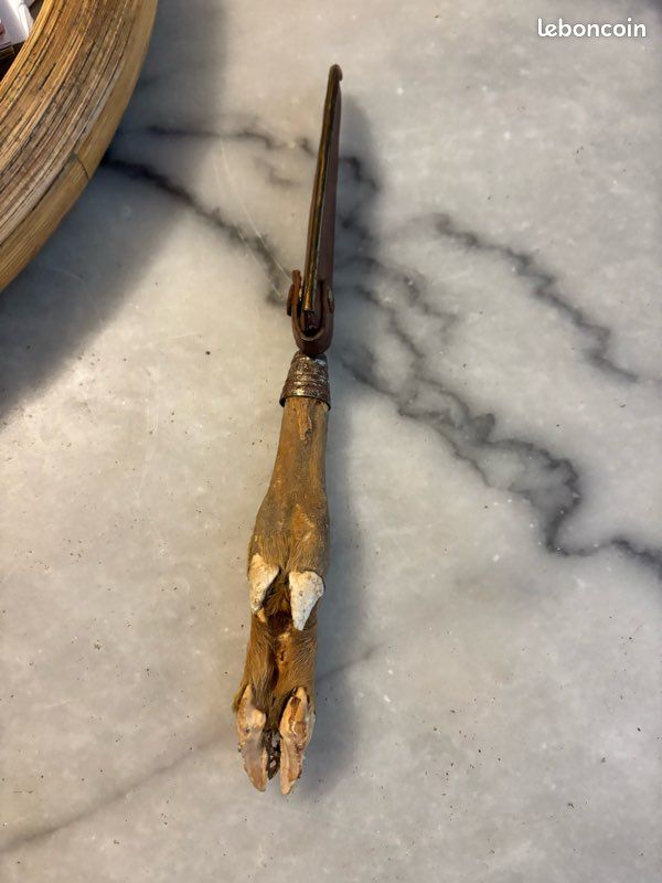 ANCIEN COUVERTS MANCHE en patte de chevreuil 30 pièces vintage EUR 100