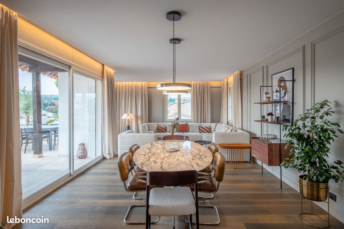 Appartement 5 pièces 176 m² · à Villeneuve-Loubet · 176 m² · 995 000 €