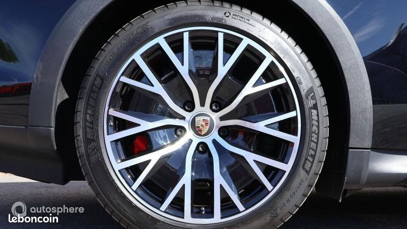 Porsche Taycan 571ch 4S (image 28)