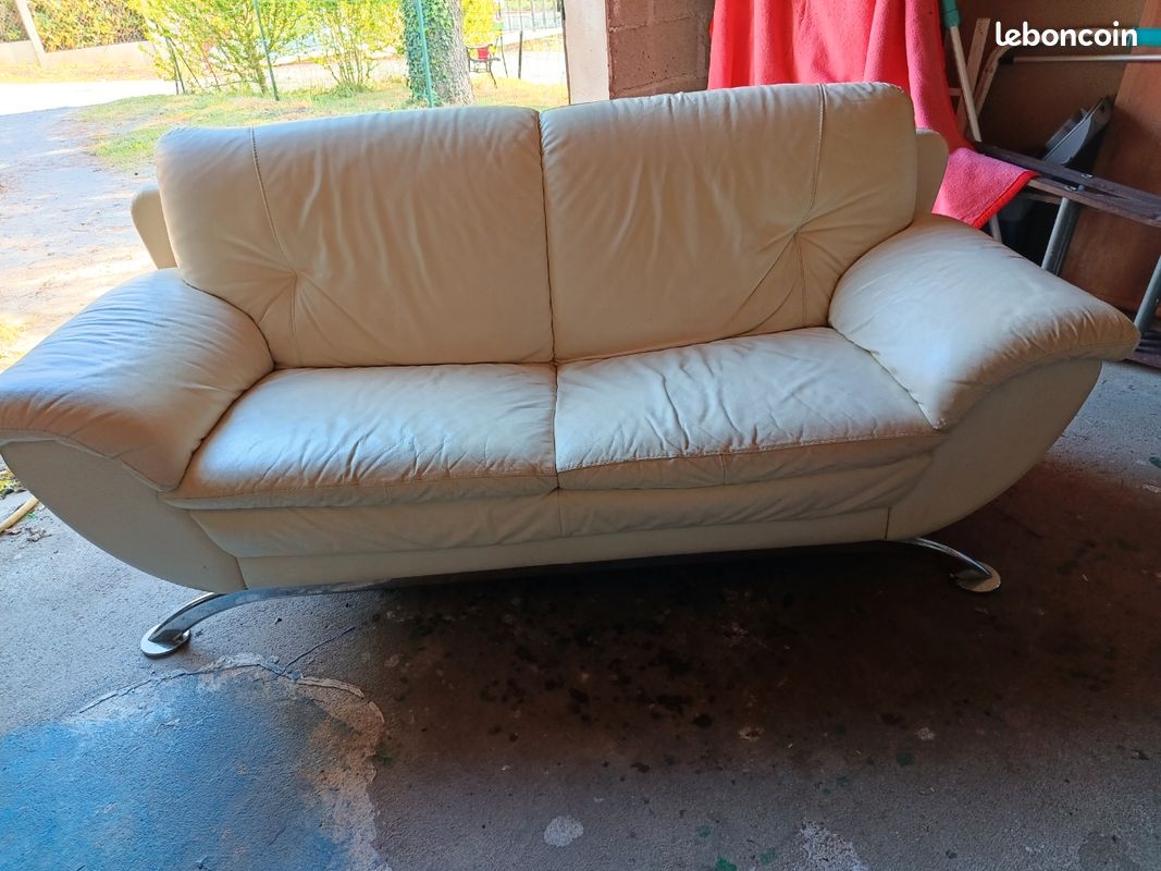 Canapé cuir beige clair 2 places design (image 8)