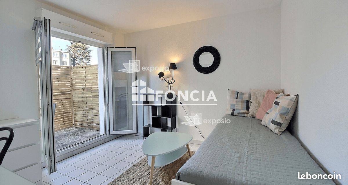 Appartement 1 pièce 17 m² · à Grenoble · 17 m² · 377 €/mois