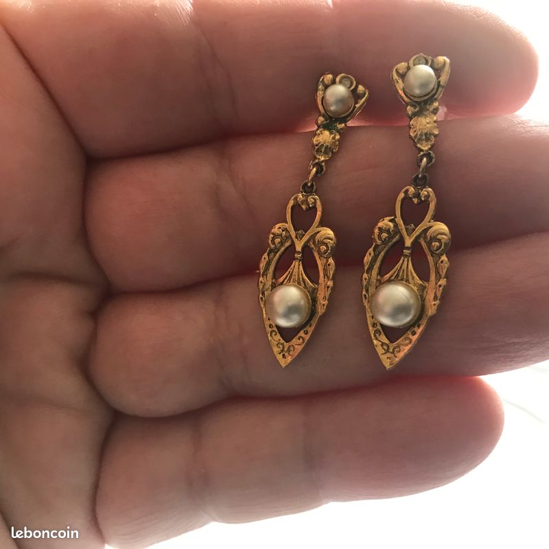 Paires De Boucles D'oreilles Fantaisie Perles Vintage - Occasion, Bon état Général