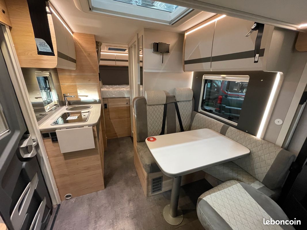 Dethleffs integral 5.99m boite auto (image 5)