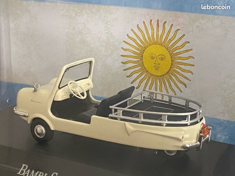 Modèle Réduit Fuldamobil/Bambi Sporty Pickup 1962 échelle 1:43 - Marque IXO - Rare