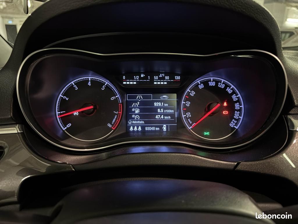 OPEL CORSA 1.4i Turbo - 100 S&S E BERLINE Cosmo (image 29)