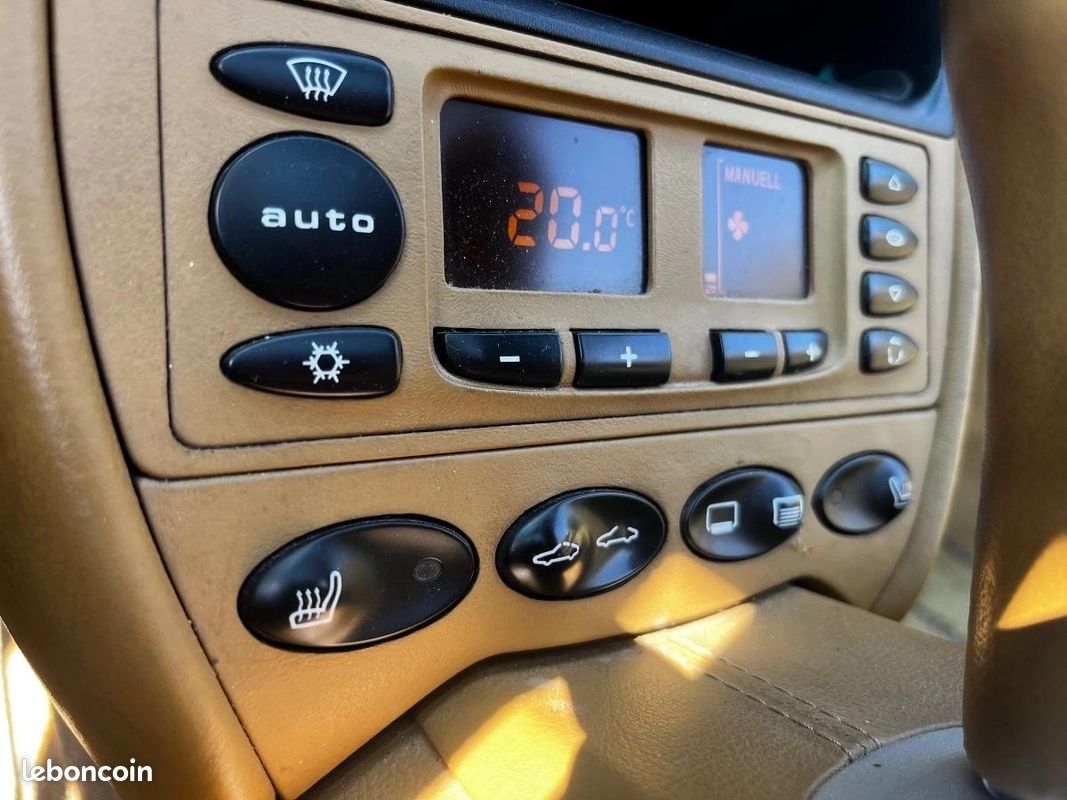 Porsche 911 COUPE 996 3.6 320 TARGA CARRERA TIPTRONIC-S BVA (image 14)