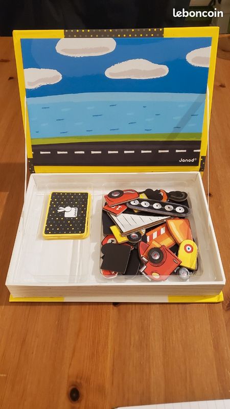Jeu Magnetibook Bolides (image 2)
