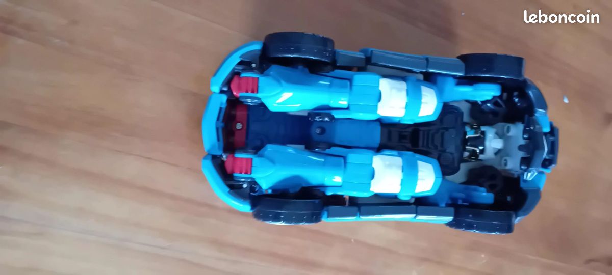 Transformer (image 2)