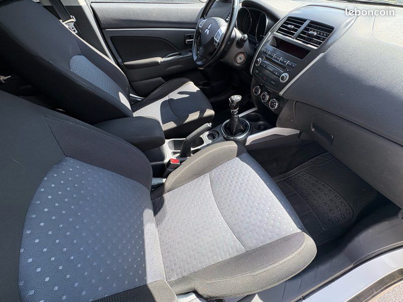 🚘 Mitsubishi ASX 1.8 DI-D DPF ClearTec Style (image 15)