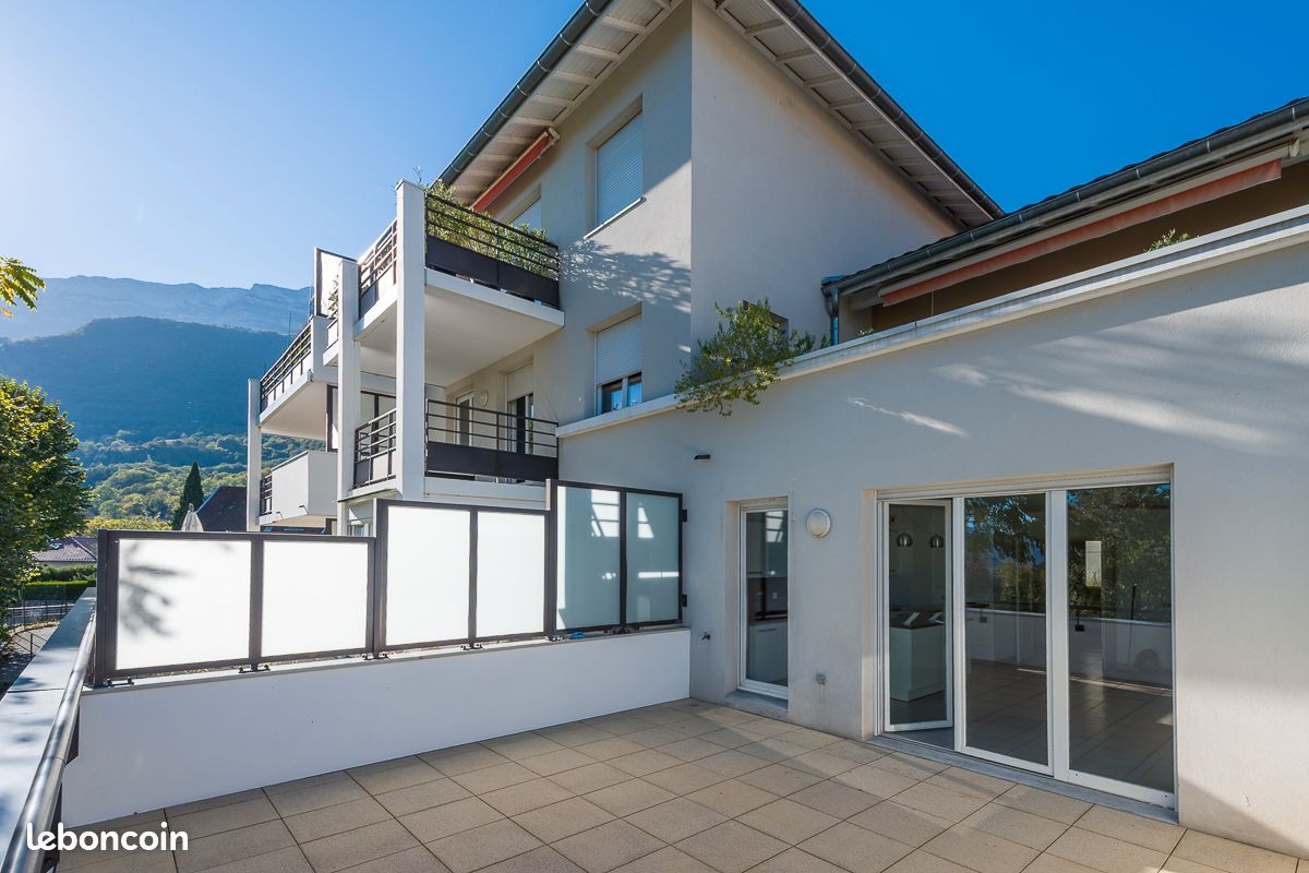 Claix centre – T4 81 m² en RDC – Terrasse 28 m² – Garage (image 11)