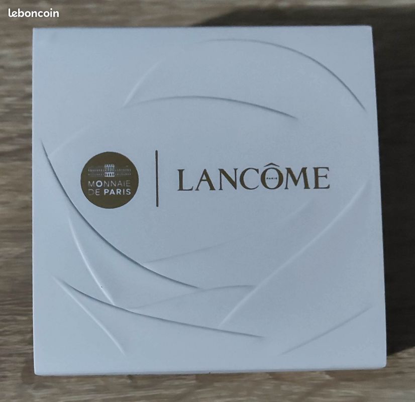 Pièce 20 EUROS Argent BE "90 ans Maison Lancôme" (image 5)