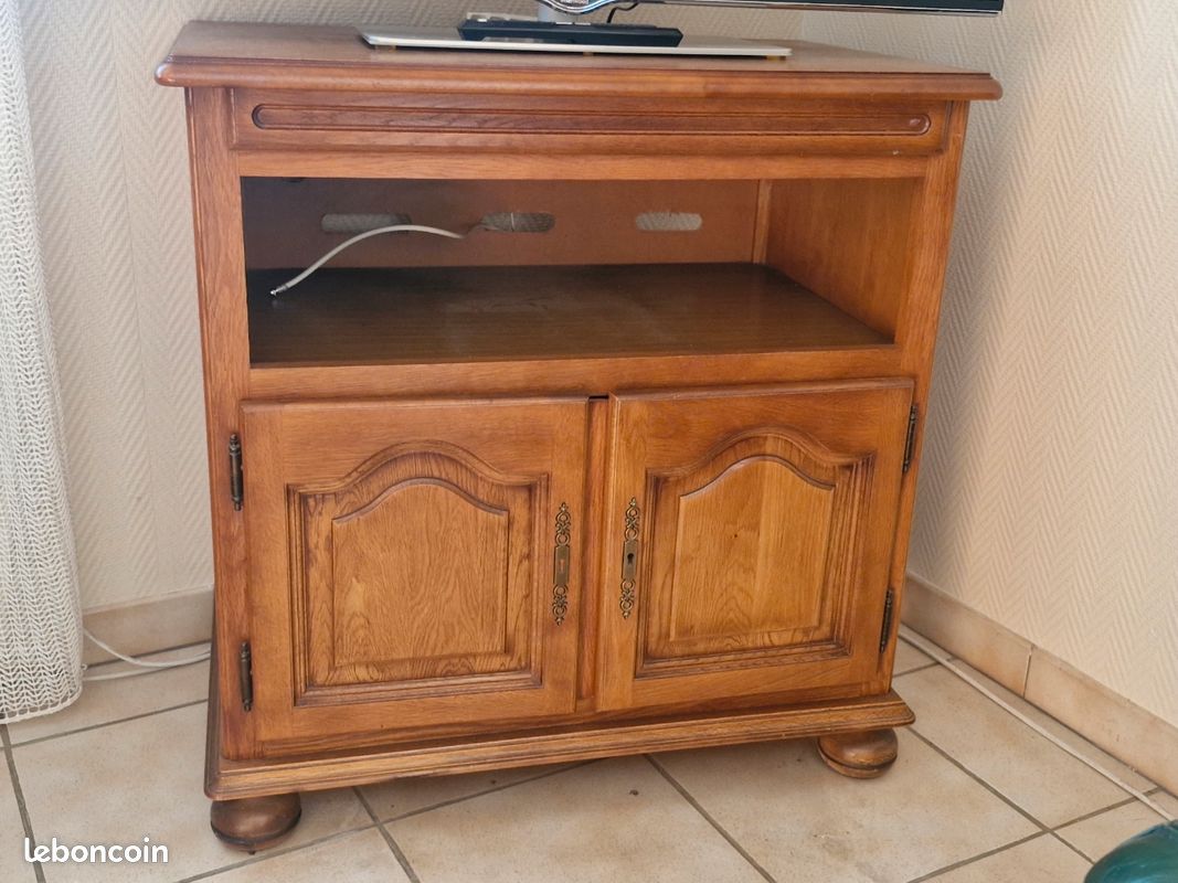 Meuble de TV (image 1)
