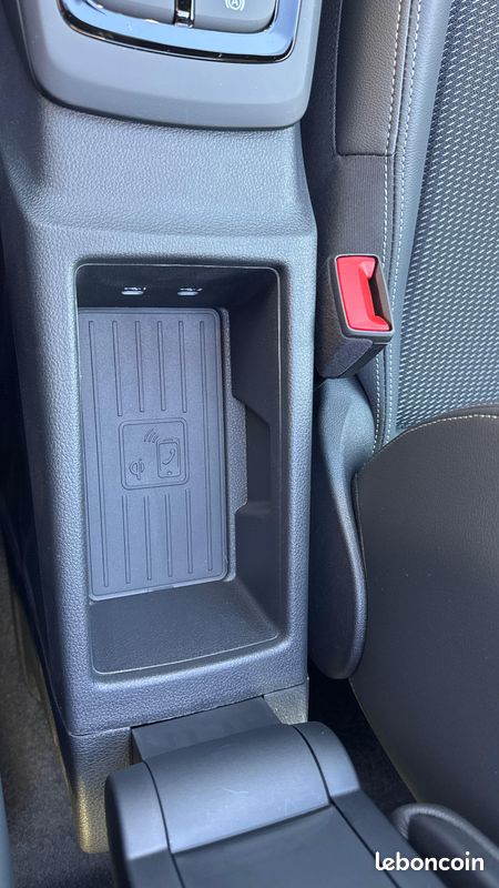 AUDI Q2 35 TFSI 150 S tronic 7 S line (image 22)