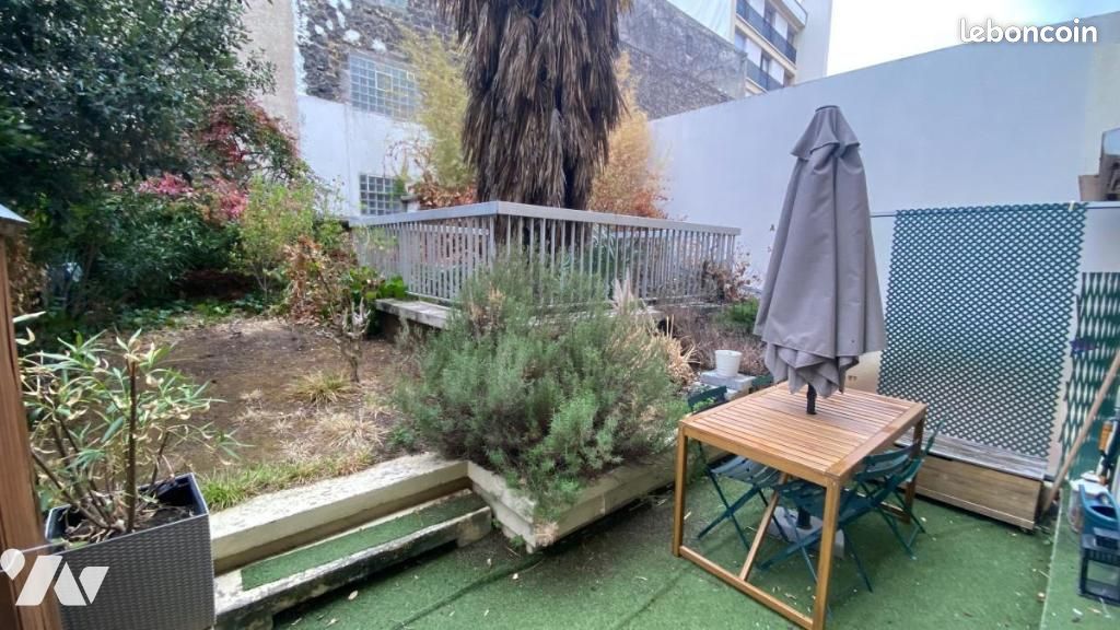 Appartement 1 pièce 30 m² · à Paris · 30 m² · 304 500 €