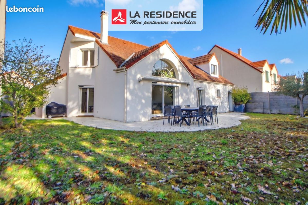 Maison 7 pièces 184 m² · à Verneuil-sur-Seine · 184 m² · 684 000 €