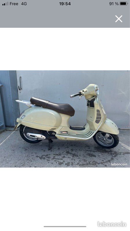 125 Vespa gts 2004 Motos
