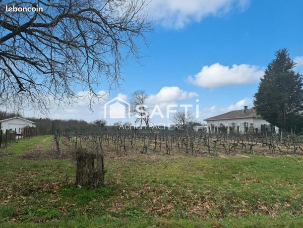 Terrain 1077 m² JAU-DIGNAC-ET-LOIRAC