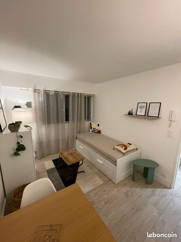 Studio entièrement refait à neuf de 19m2 quartier saint gènes dans une résidence calme - Bordeaux 33000 Saint-Michel Nansouty Saint-Genès (image principale 0)