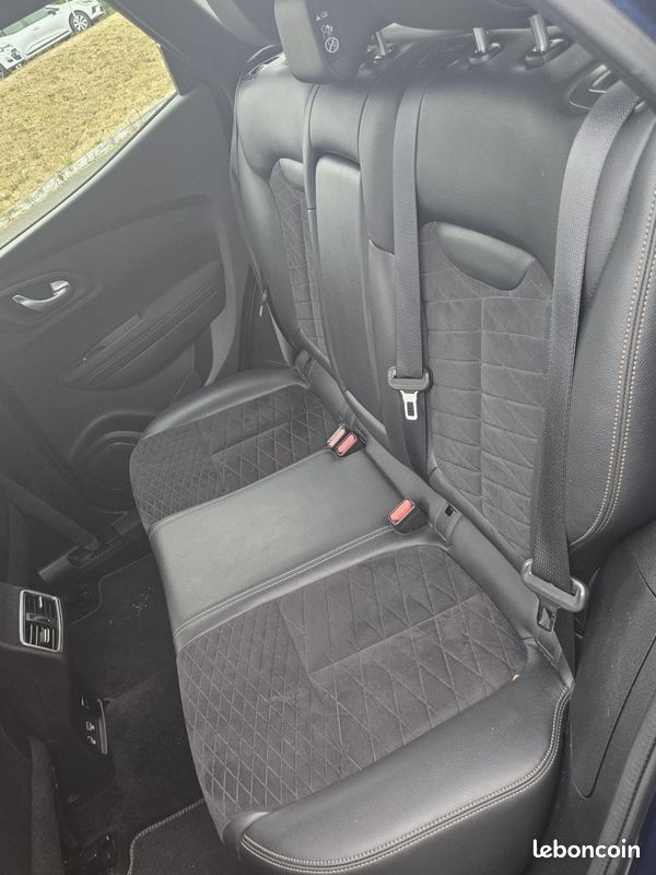 Renault KADJAR Black Edition TCe 140 EDC FAP 21 (image 4)