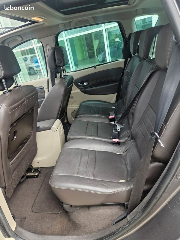 Scenic boite auto 2.0 DCI 150cv (image 5)
