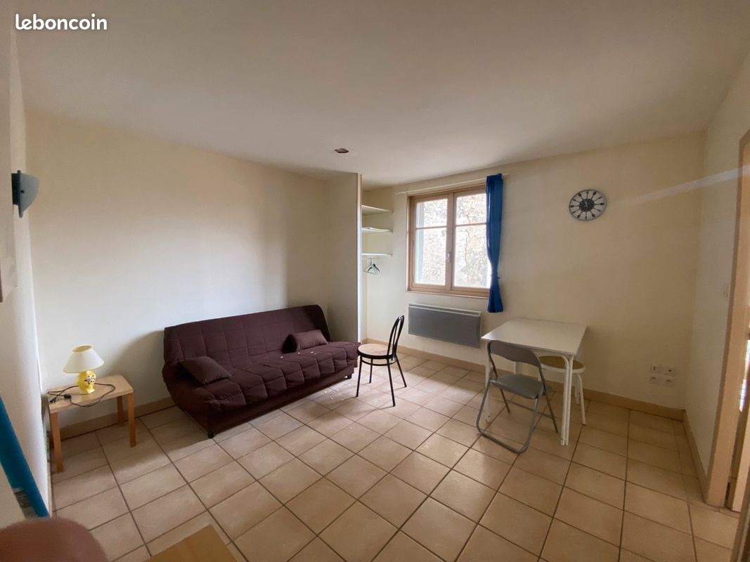 Studio meublé - Bellac 87300 (image 3)