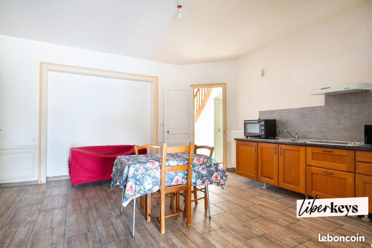 Maison 10 pièces 169 m² · à Arras · 169 m² · 319 000 €