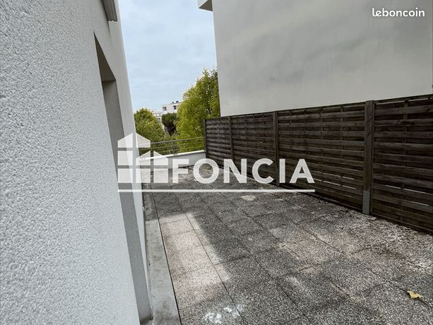 Appartement 3 pièce(s) 57 m²à louer Longjumeau