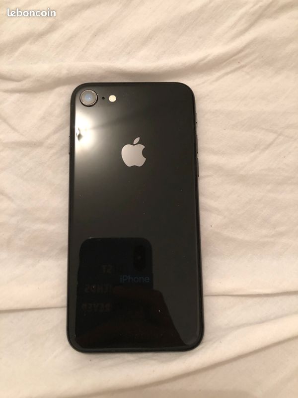 IPhone 8 (image 2)