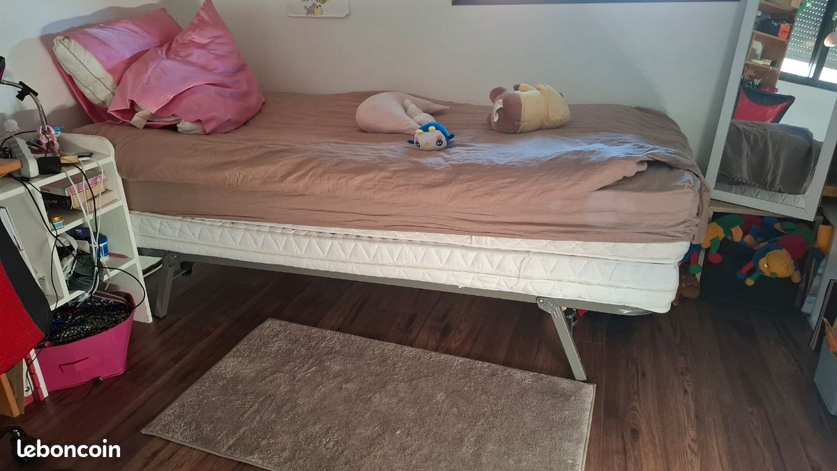 Sommier pliable avec matelas (image 1)