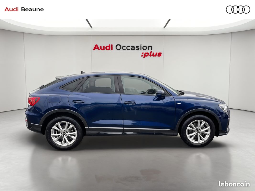 AUDI Q3 Sportback 35 TFSI 150 ch S tronic 7 S line (image 6)