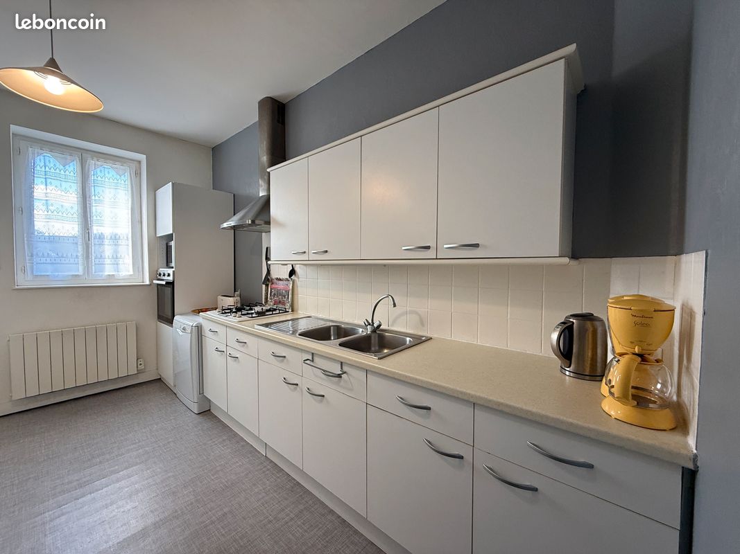 Appartement 5 pièces 94 m² · à Fécamp · 94 m² · 157 000 €
