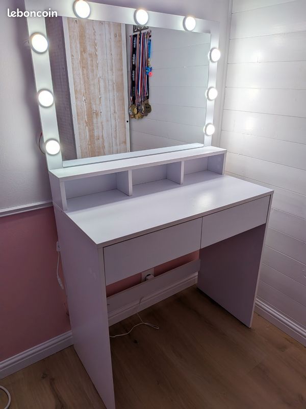 Coiffeuse (image 1)