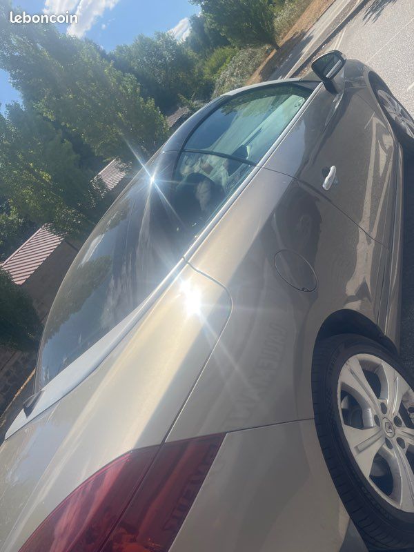Megane CC (image 2)