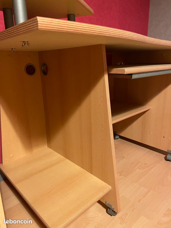 Bureau informatique (image 2)