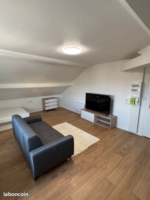 Appartement 1 pièce 32 m² · à Sochaux · 32 m² · 450 €