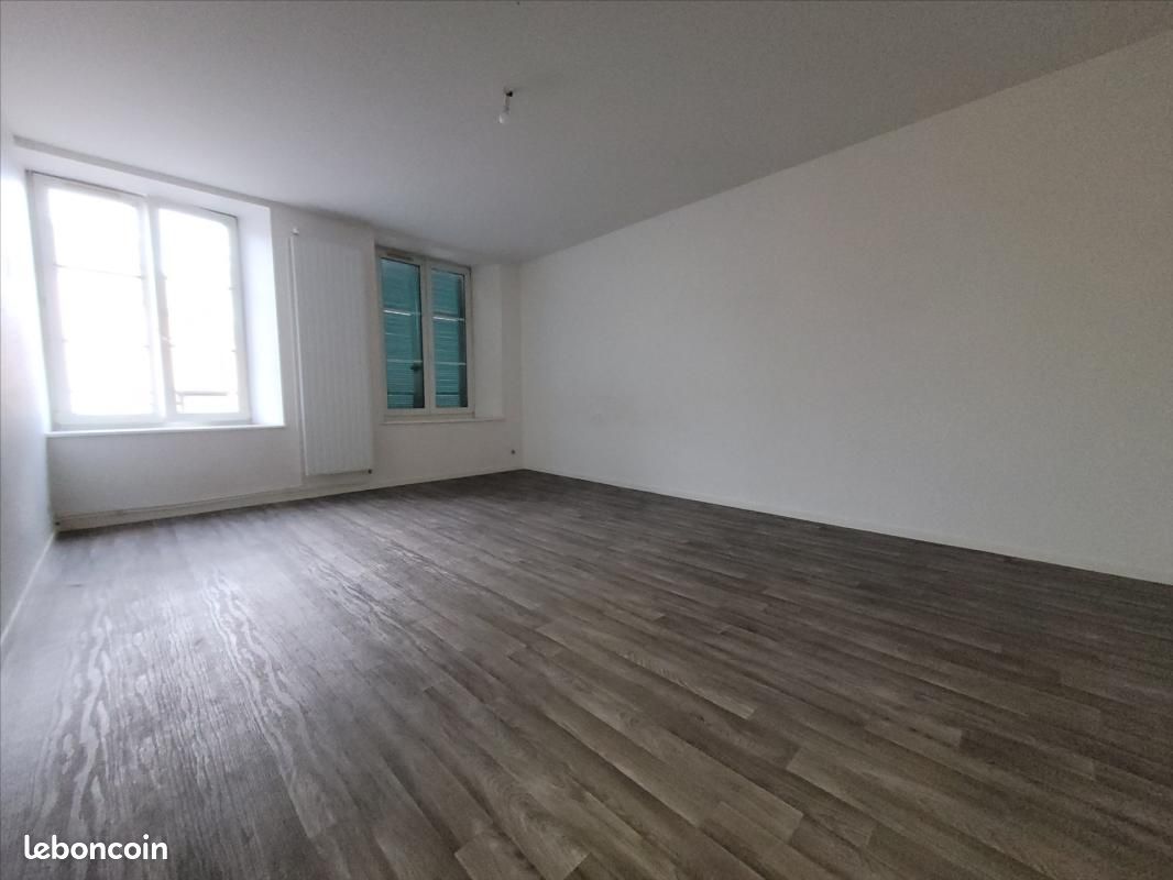 Appartement 3 pièces 88 m² · à Blâmont · 88 m² · 435 €/mois