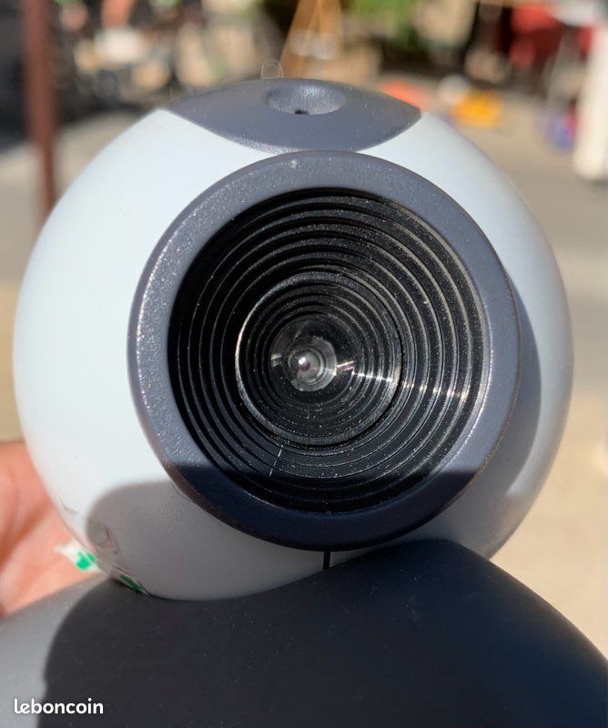 Webcam port USB Logitech (image 1)