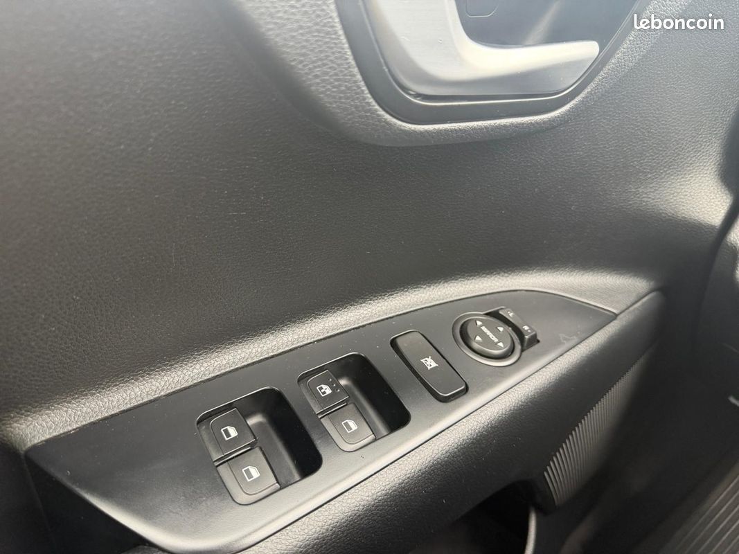 Kia Stonic 1.0 T-GDi 120ch MHEV Active iBVM6 (image 17)