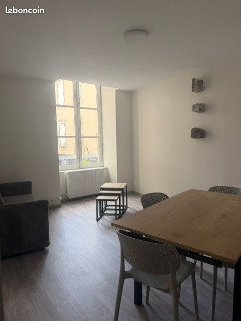 Appartement 3 pièces 71 m² · à Aurillac · 71 m² · 507 €