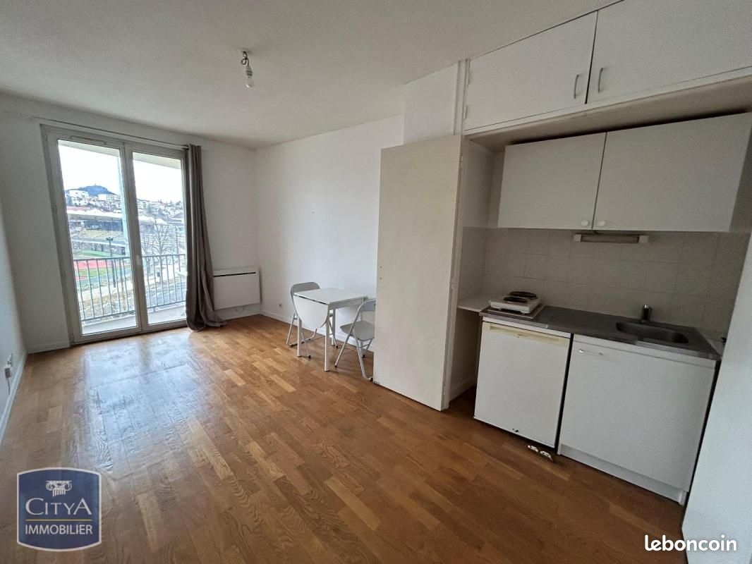 Appartement 1 pièce 24 m² · à Clermont-Ferrand · 24 m² · 400 €/mois